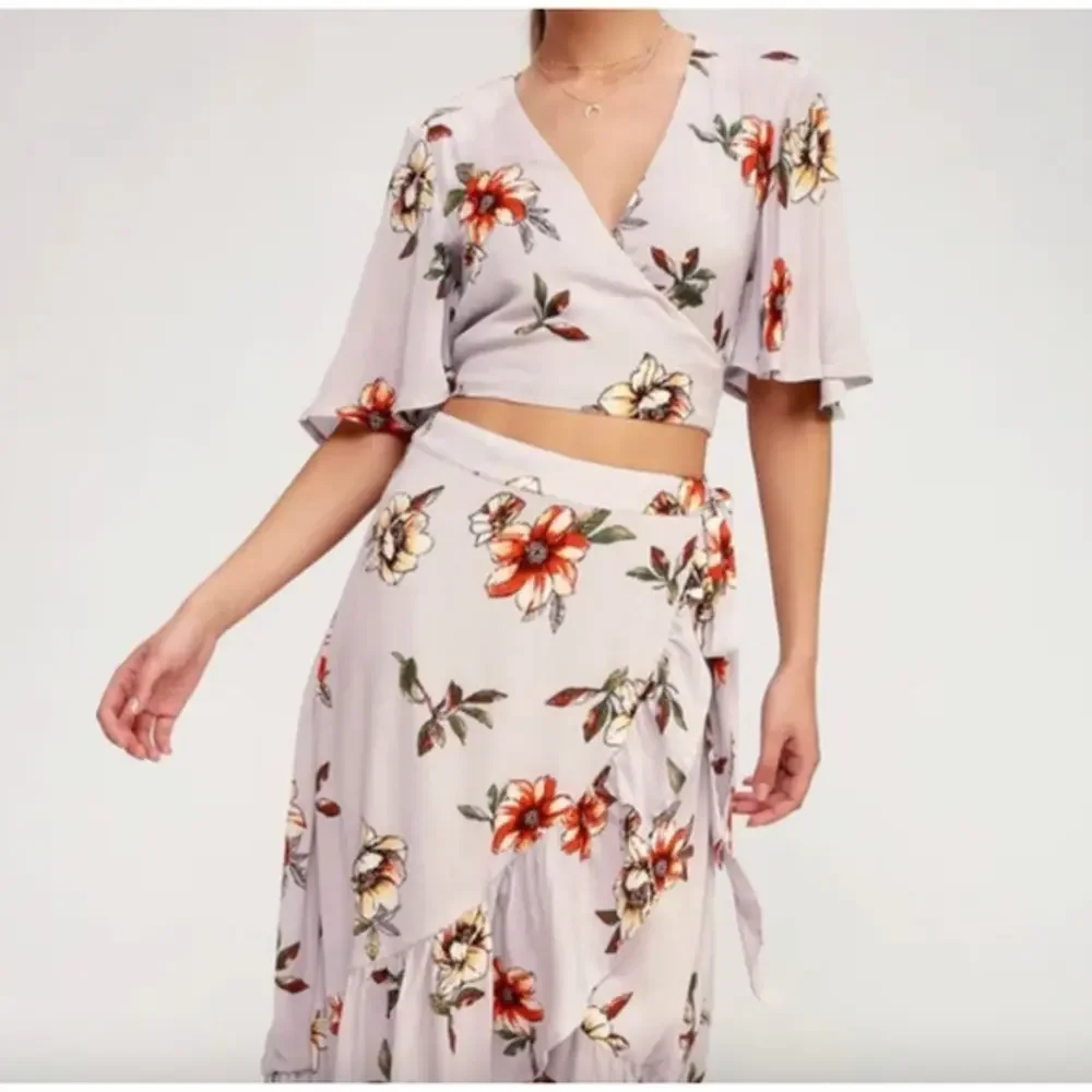 NWT XL CHARLOTTE RUSSE Purple floral Beach Cover up wrap tie top